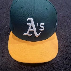 Beans new Oakland As fitted size 7 5/8